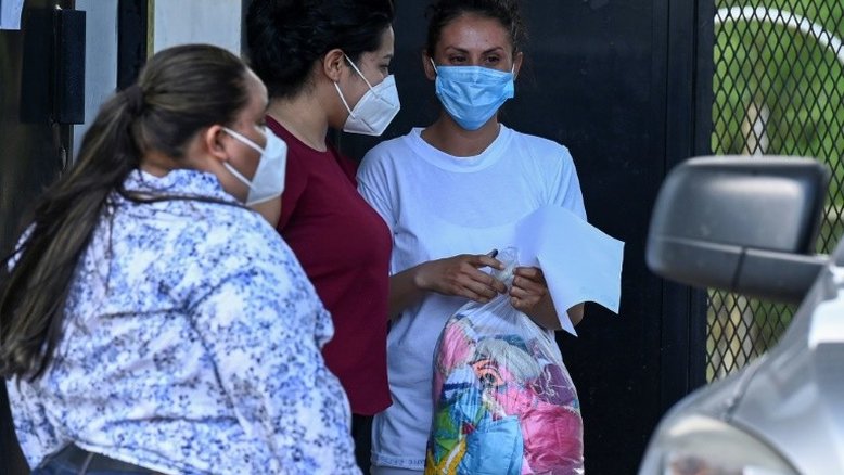 'Recuperar minha liberdade é como nascer de novo', diz salvadorenha após nove anos presa por aborto