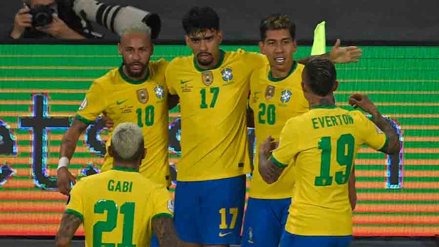 Em jogo tenso, Brasil consegue no fim virada sobre a Colômbia pela Copa América