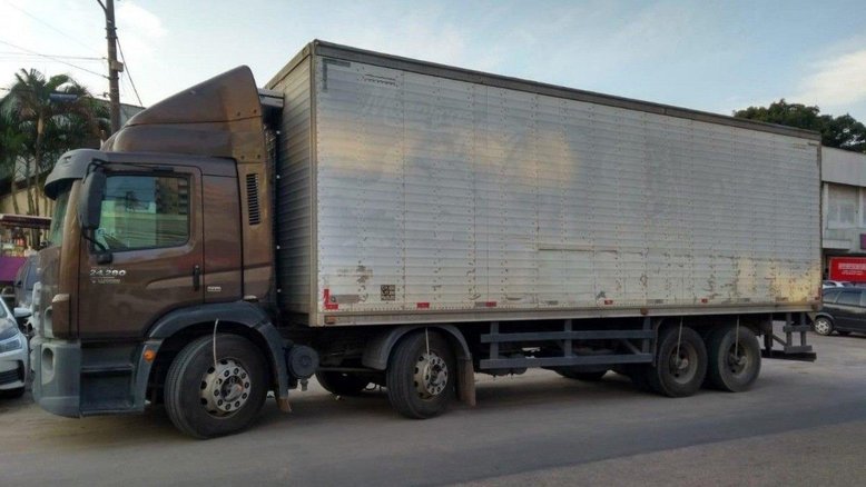 Homens são presos por roubar carnes de quartel da Marinha