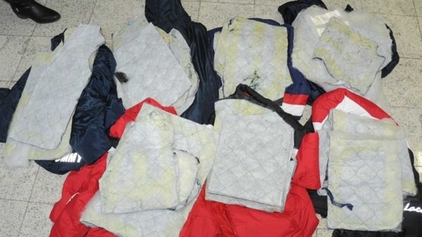 PF prende mãe e filha por tráfico de cocaína no aeroporto de Guarulhos