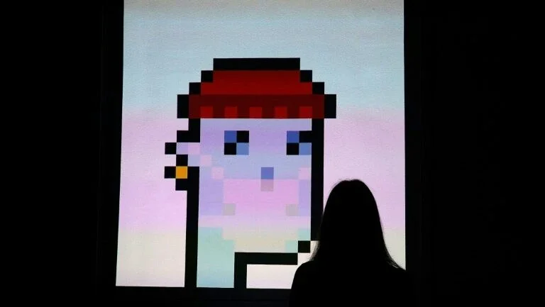 Personagem digital NFT é vendido por R$ 59,44 milhões