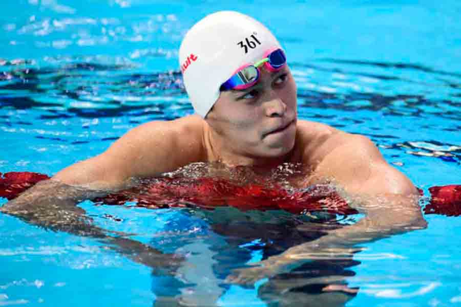 Nadador chinês tem pena por doping reduzida, mas fica fora da Olimpíada