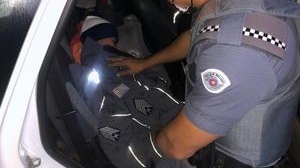 SP: Polícia Militar resgata criança abandonada pela mãe no frio
