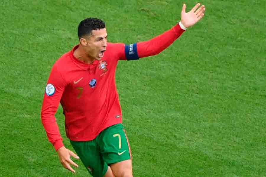 PVC e Petkovic postulam Cristiano Ronaldo como maior jogador europeu da história