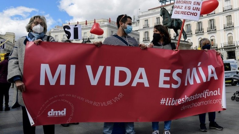 Lei de eutanásia entra em vigor na Espanha
