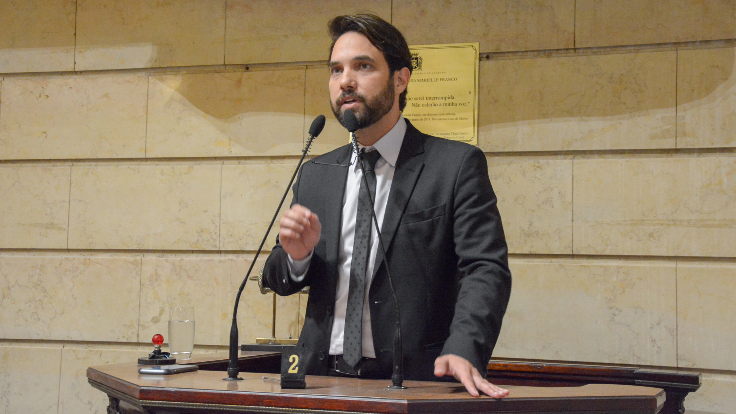 Conselho de Ética da Câmara do Rio aprova cassação do vereador Dr. Jairinho