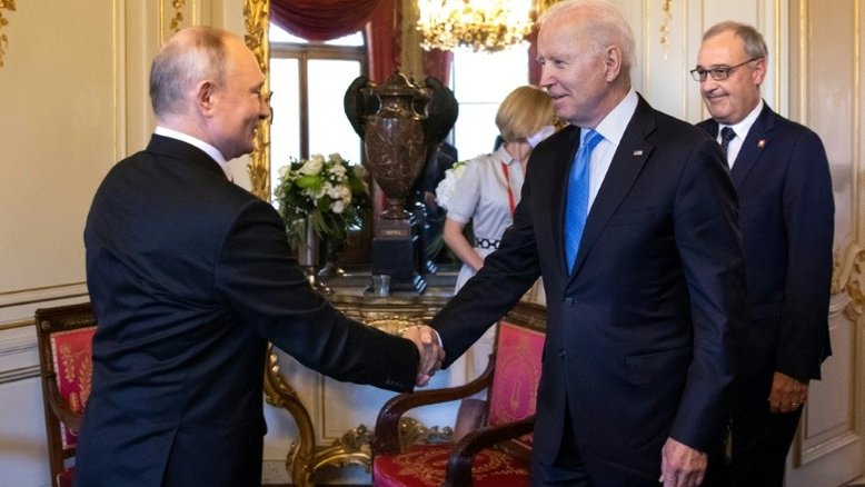 Biden e Putin medem forças em relação à cibersegurança