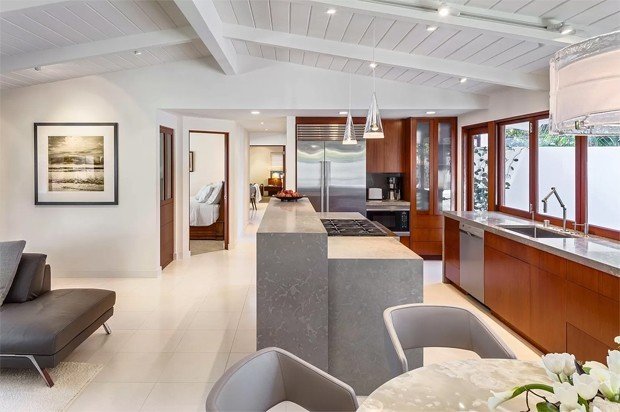 Ellen Degeneres compra mansão de R$ 14 milhões na Califórnia
