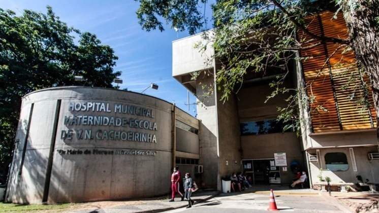 Hospital público realiza primeira cirurgia intrauterina pelo SUS de São Paulo