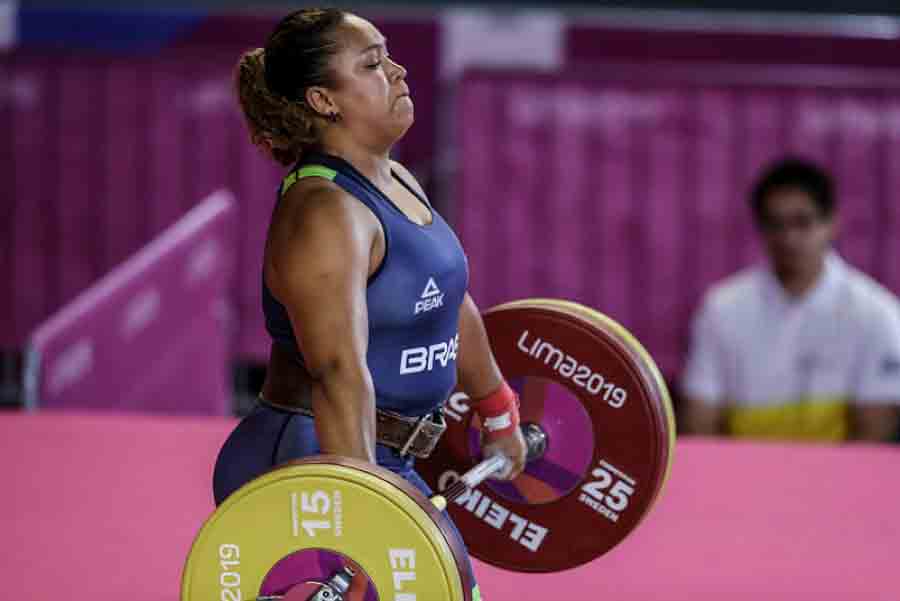 Em sua terceira Olimpíada, Jaqueline Ferreira relembra início no esporte com atletismo e desafio da professora