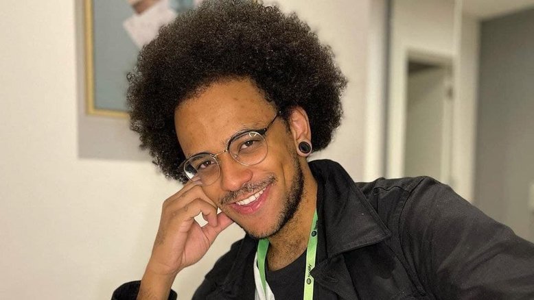 Ex-BBB21 João Luiz diz que não vai tomar vacina contra Covid-19 como professor