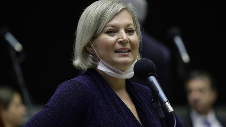 Joice Hasselmann anuncia saída do PSL e acusa partido de prostituição; entenda