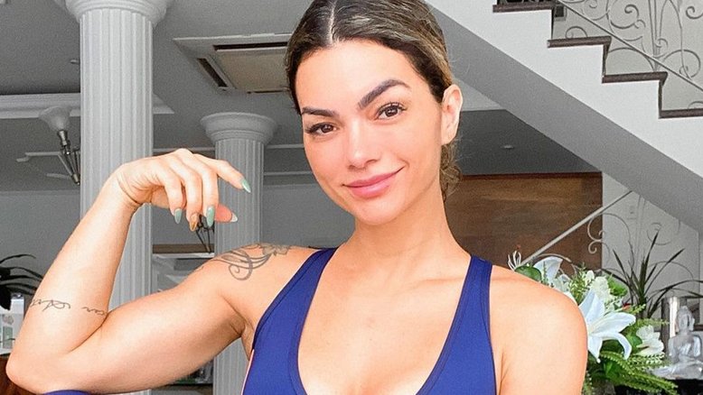 Kelly Key fala sobre doença autoimune: ‘Lesões em mais de 50% da minha pele’