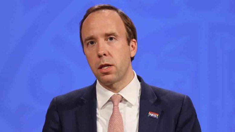Ministro britânico cai após violar medidas contra a Covid com amante