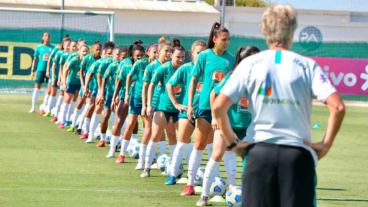 Jogadoras da Seleção Brasileira publicam comunicado contra o assédio e abuso sexual