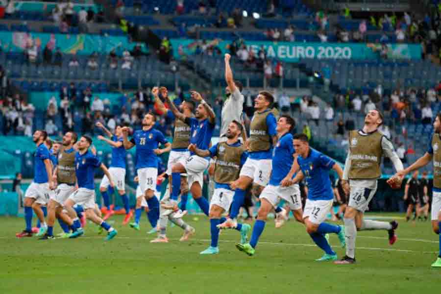Campeonato Italiano receberá jogos com até 25% da capacidade dos estádios, diz subsecretário