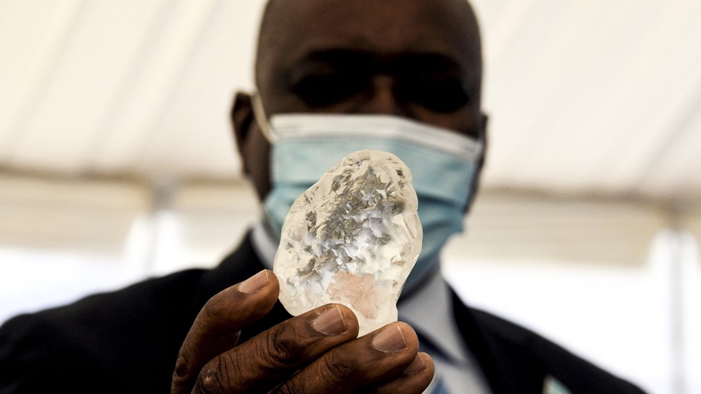 Terceiro maior diamante do mundo é descoberto em Botsuana