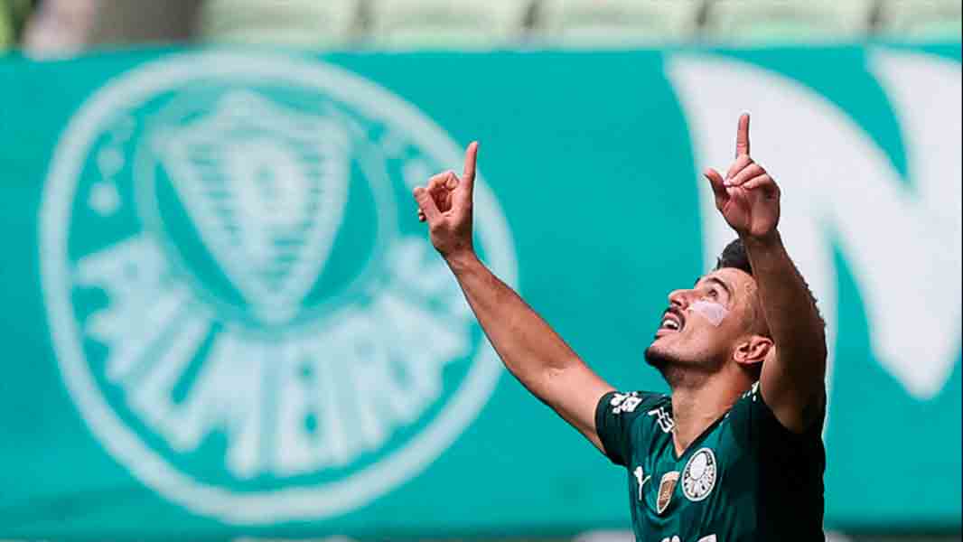 Willian sobe em rankings de artilharia da história do Palmeiras