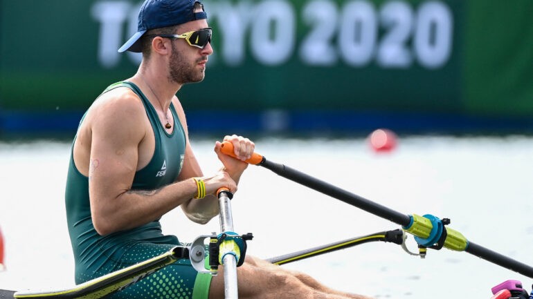 Lucas Verthein avança no remo na estreia do Brasil em modalidades individuais