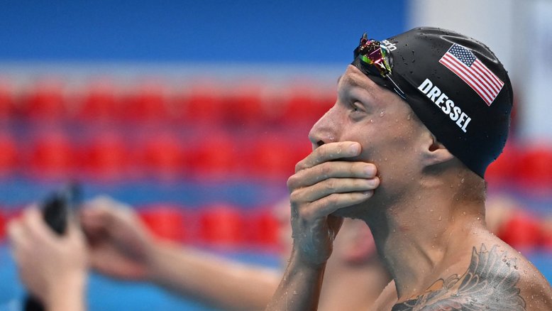 Natação: americano Caeleb Dressel é ouro nos 100m livre com recorde olímpico