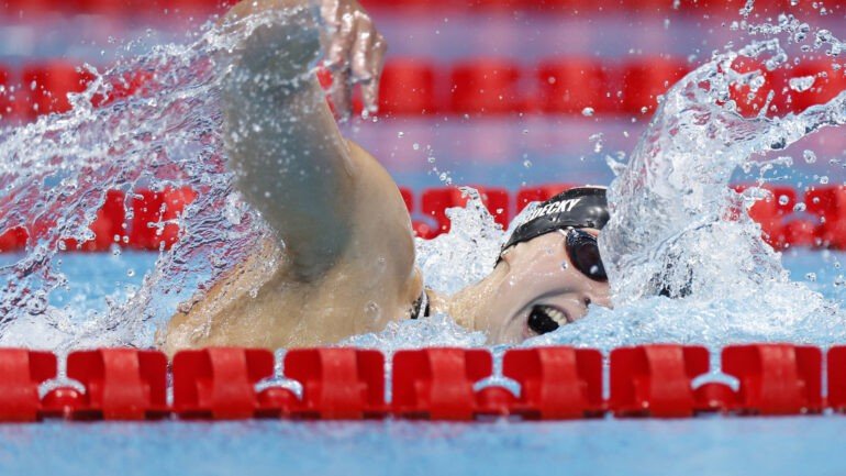 Natação: americana Katie Ledecky é ouro nos 800m livre