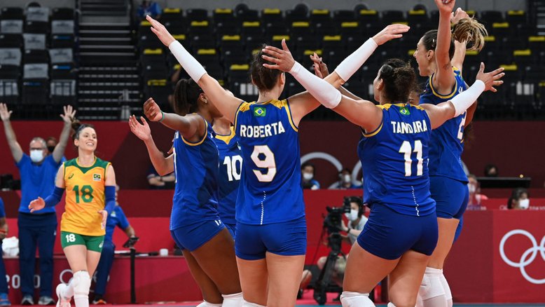 Vôlei feminino: Brasil vence a Sérvia e segue invicto na Olimpíada de Tóquio