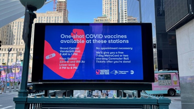 Nova York avança rumo à vacinação obrigatória para pessoal hospitalar