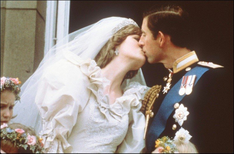 25 anos após sua morte, a vida da princesa Diana continua sendo celebrada 6 25 anos após sua morte, a vida da princesa Diana continua sendo celebrada