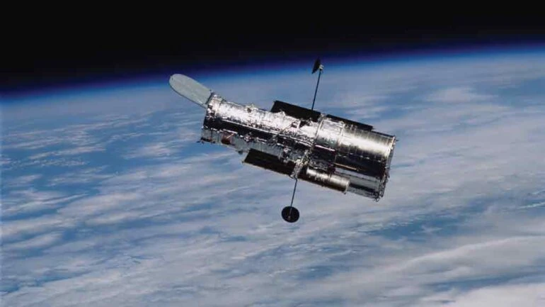 NASA/ESA and G. Bacon (STScI)