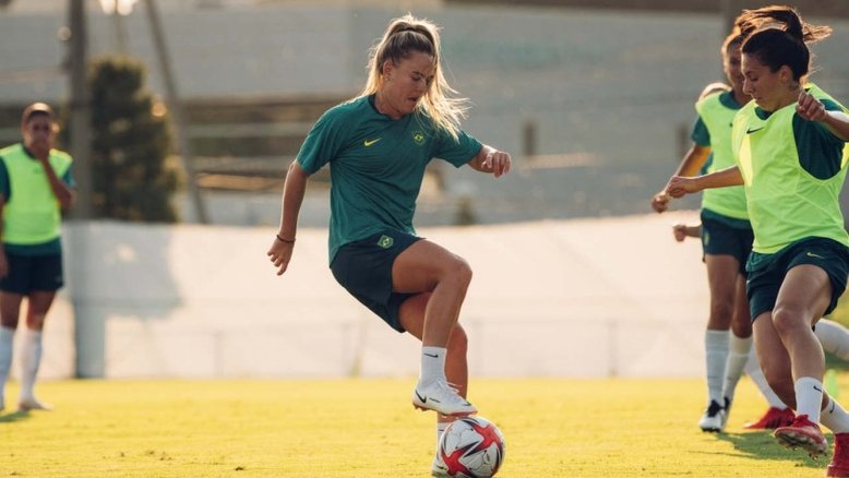Debinha deve ser titular da Seleção Brasileira na Olimpíada