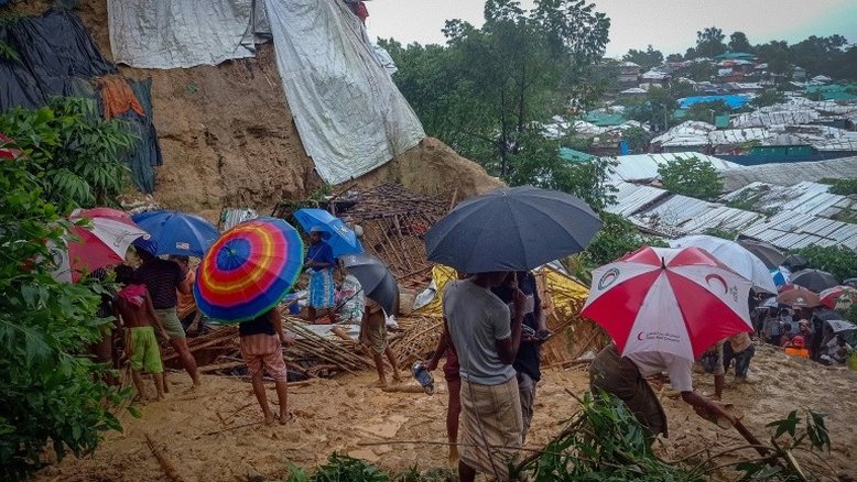 Inundações deixam 20 mortos e 300.000 desabrigados em Bangladesh