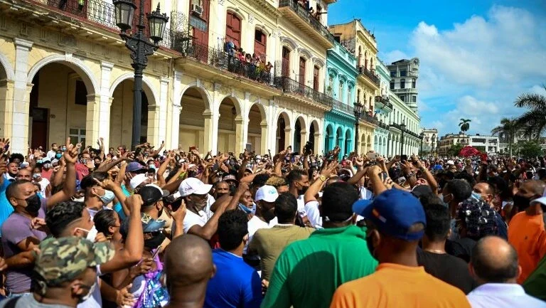 Internet móvel, uma grande aliada dos protestos em Cuba