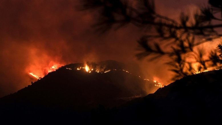 Incêndio mata quatro pessoas em Chipre