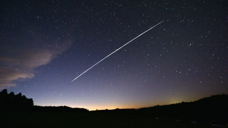 Elon Musk testará rede de internet via satélite Starlink em duas remotas cidades chilenas