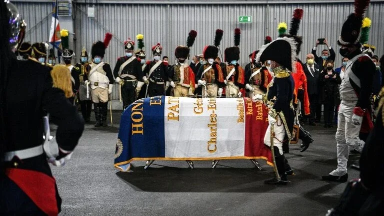 Restos mortais de general francês morto nas Guerras Napoleônicas são devolvidos à França