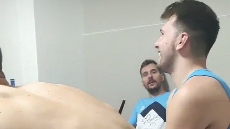 Astro da NBA, esloveno Doncic é flagrado em festa clandestina na Vila Olímpica