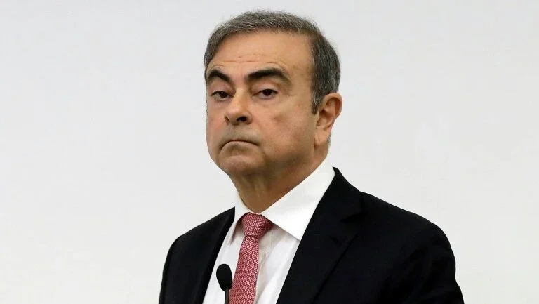 Carlos Ghosn nega qualquer responsabilidade no escândalo 