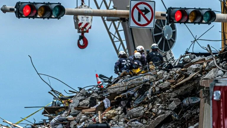Número de mortos em desabamento de edifício em Miami sobe para 86