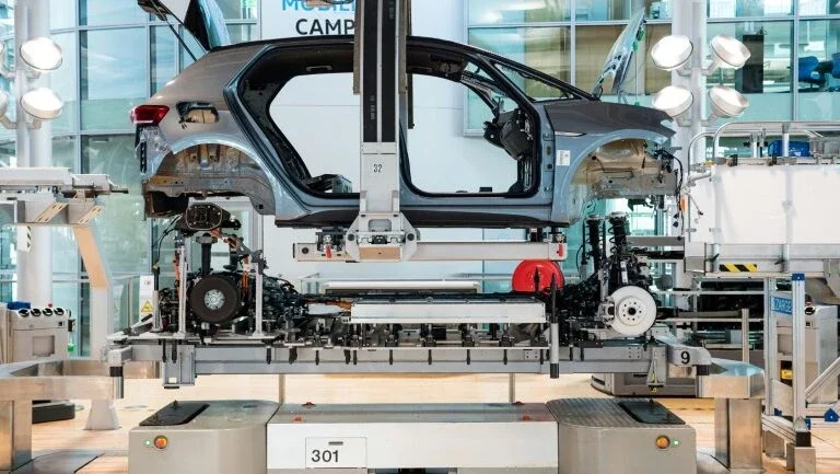 Volkswagen aposta no carro elétrico e autônomo até 2030