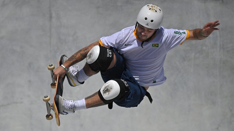 Skate Park: Pedro Barros conquista medalha de prata em final com três brasileiros