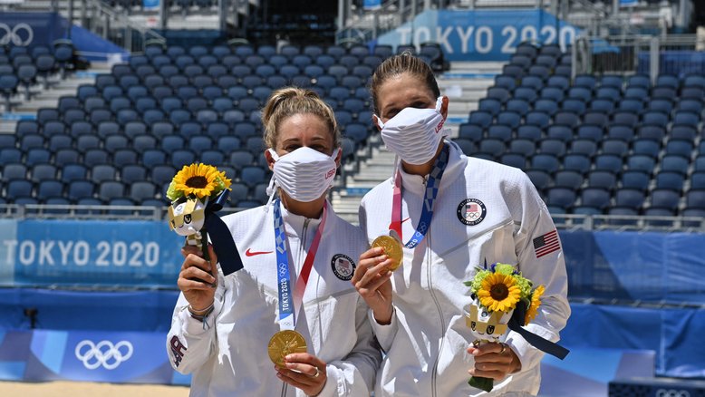 Vôlei de praia: dupla americana é ouro no feminino