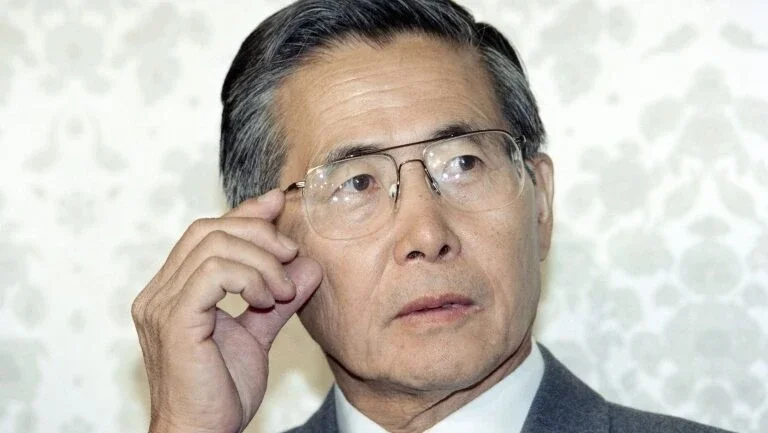 Peru pedirá ao Chile que autorize julgamento de Fujimori por tráfico de armas