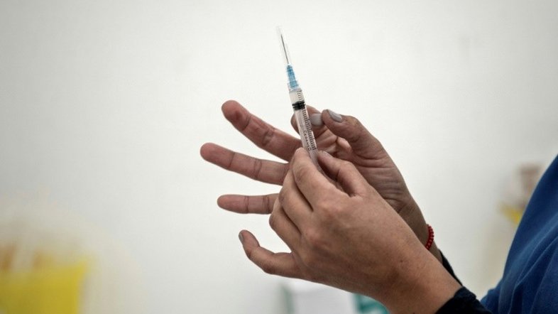 Rio entrega hoje mais de 725 mil doses de vacinas contra a covid-19