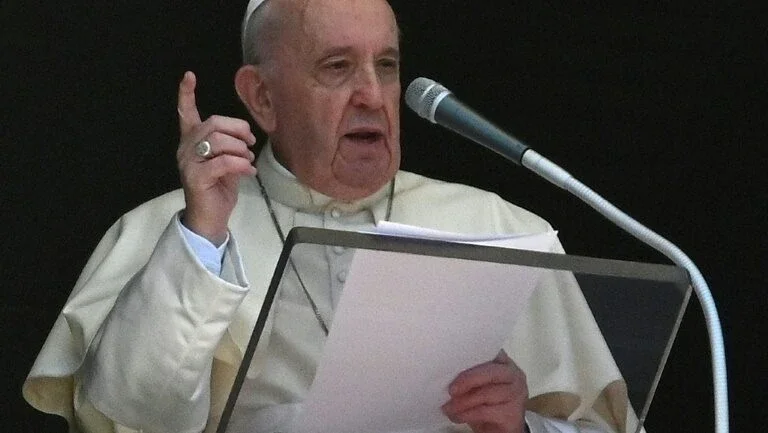 Papa defende continuidade da ajuda aos que precisam no Afeganistão