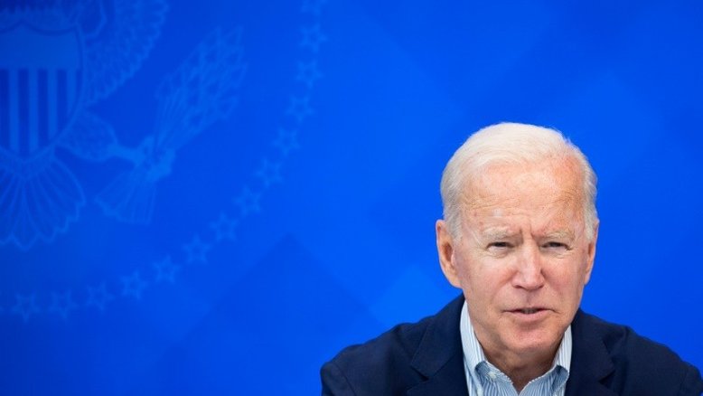 Biden alerta para um "muito provável" novo ataque ao aeroporto de Cabul em 24-36 horas