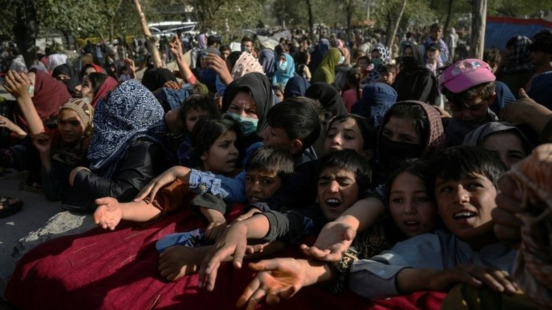 Biden, inflexível sobre retirada de tropas dos EUA do Afeganistão, apesar de avanço talibã