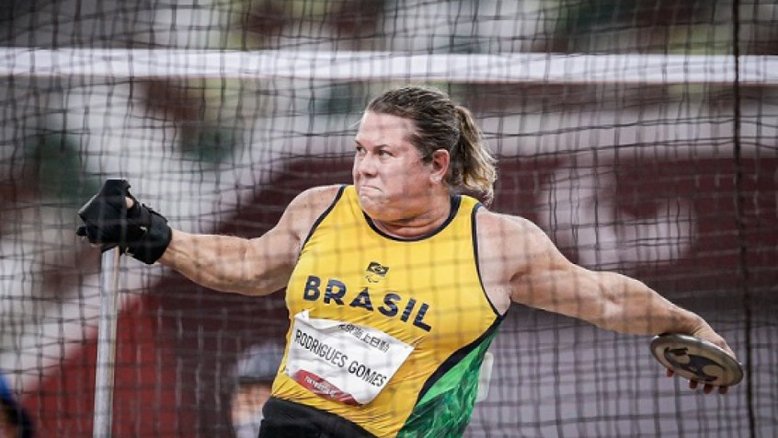 Brasil sobe 5 vezes no pódio da Paralimpíada e se aproxima do 100º ouro