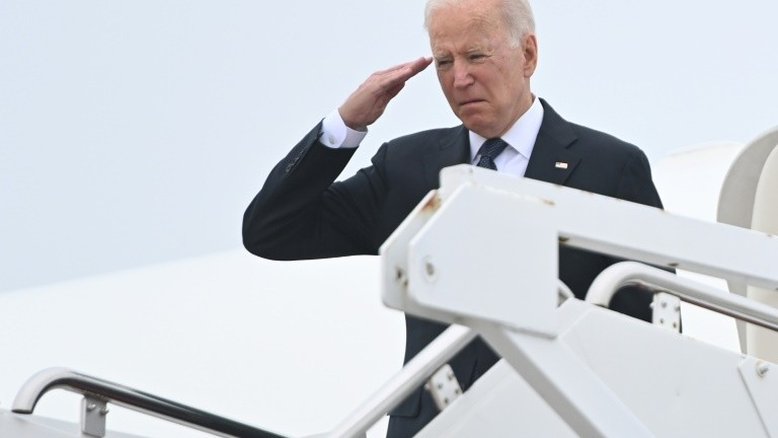 Muito criticado, Biden se reúne com parentes de soldados mortos no Afeganistão