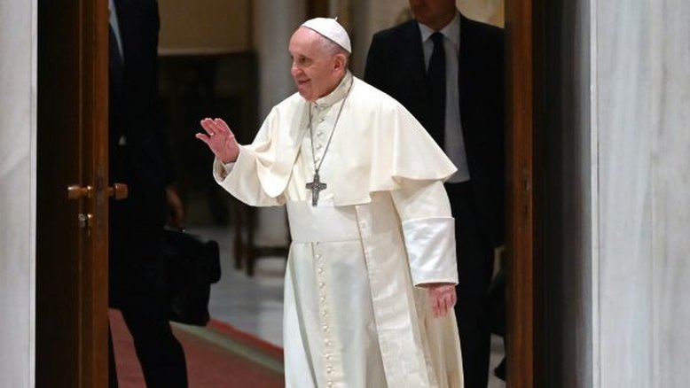 Não há democracia se existe fome, diz papa Francisco