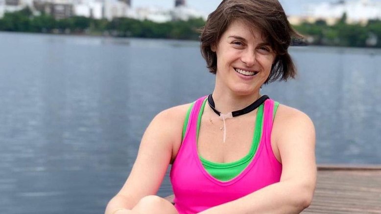 Atriz Alessandra Maestrini sobre expor bissexualidade: 'Não sou um defeito'